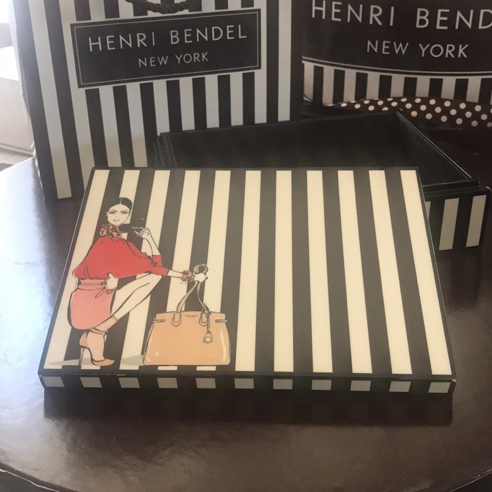 Henri Bendel Megan Hess lacquer box